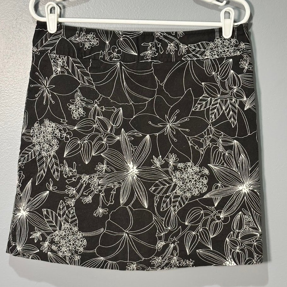 Rafaella Skirt Womens 12 Black Cotton Floral Mini Straight Classic‎ Chic Casual